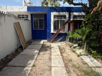 Casa de 2 habitaciones, Puerto Morelos · Casa de 144 m² con 2 Recámaras en Venta en Puerto Morelos