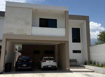 Casa de 4 habitaciones, Santiago · Casa en Venta en Santiago Nuevo Leon