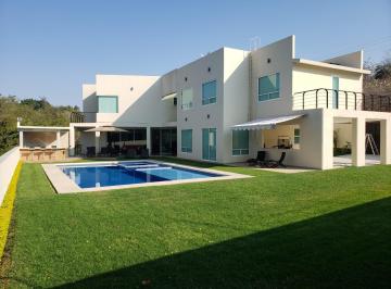 Casa de 7 habitaciones, Xochitepec · Residencia de Lujo en Club de Golf Santa Fe Xochitepec, Morelos