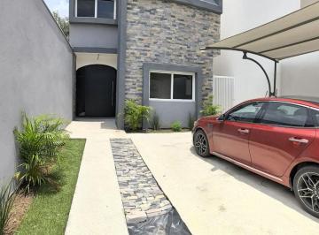 Casa de 4 habitaciones, Santiago · Casa en Venta en Santiago Nuevo Leon