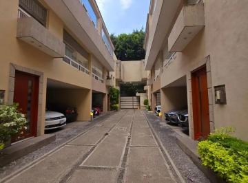 1 · Exclusiva Casa en Venta en La Colonia del Valle