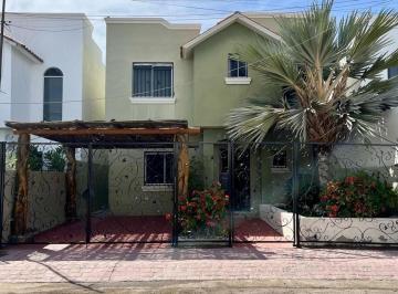 036d00c34dae1188b6e5c1491123d060f9f0ee96fd5ecaf08b6c588ec4f0b83a · Casa en Renta Col. Las Arboledas