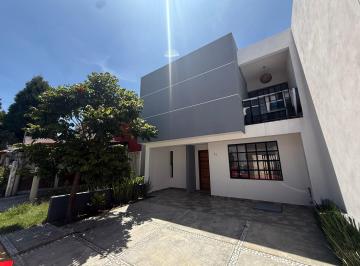 Casa de 3 habitaciones, San Pedro Cholula · Casa 100% Remodelada en Fraccionamiento Cerrado | 3 Recámaras | $2,200,000