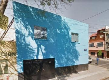 Casa de 4 habitaciones, Venustiano Carranza · Casa con Sentencia en Moctezuma 2 Secc.