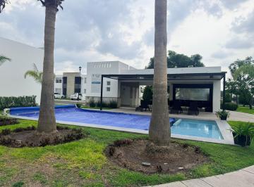 Departamento de 2 habitaciones, Querétaro · Amplio Departamento Planta Baja con Amenidades/alberca