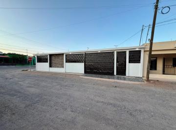 Casa de 3 habitaciones, Hermosillo · Casa en Venta en Colonia Tirocapes