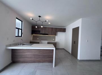 Casa · 156m² · 3 Recámaras · 2 Estacionamientos · Casa en Venta en Xilotzingo