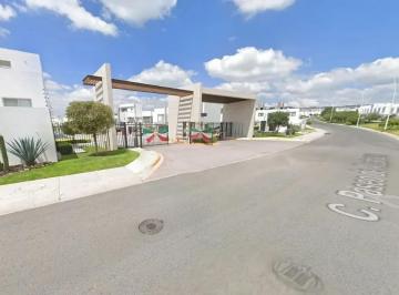 Casa de 3 habitaciones, El Marqués · Casa Venta Adjudicada en Fracc Denominado Zakia, El Marques, Queretaro