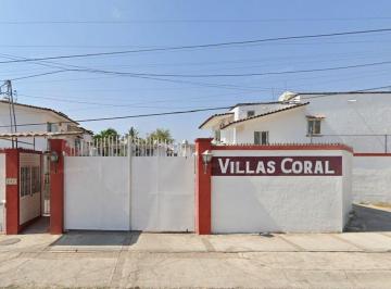 Casa en condominio de 3 habitaciones, Puerto Vallarta · (Bp) Casa en Col Fovissste 96 Puerto Vallarta Jalisco "Remate"