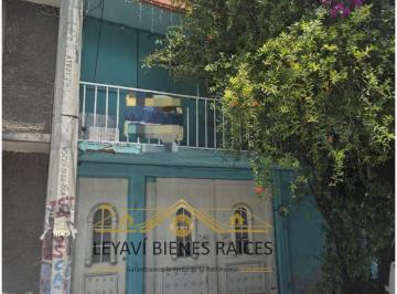 Casa de 9 habitaciones, Nezahualcóyotl · Casa Evolución, Nezahualcóyotl