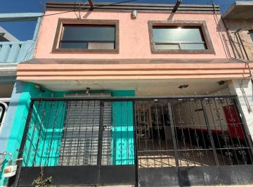 Casa de 4 habitaciones, Santa Catarina · Casa en Venta en Cumbres de Santa Catarina 4 Recamaras