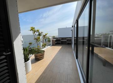 Casa · 320m² · 3 Recámaras · 2 Estacionamientos · Casa Amueblada en Renta P. Foresta