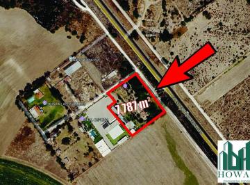 Casa · 7787m² · 15 Estacionamientos · Casa de Campo en Venta