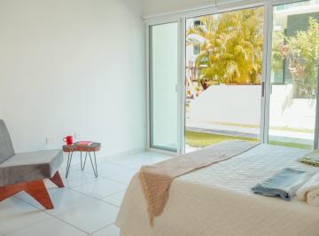 Departamento · 105m² · 2 Recámaras · 2 Estacionamientos · Renta de Departamento Amueblado en Springs Long Island Cancún con 2 E