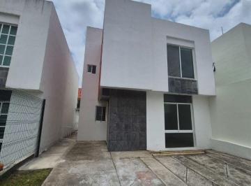 Casa en condominio de 3 habitaciones, Metepec · Casa en Venta Banus, Metepec