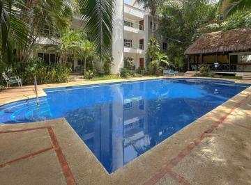 Departamento de 2 habitaciones, Solidaridad · Exclusivo Departamento Amueblado en Playacar, en Venta