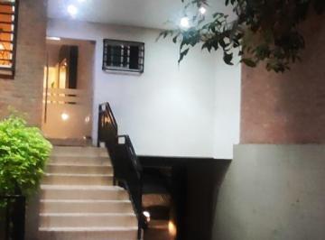 Departamento en Venta de 2 habitaciones Del Valle Centro · Excelente Departamento y Ubicacion 2 Rec, 2 Baños, 1 Est.