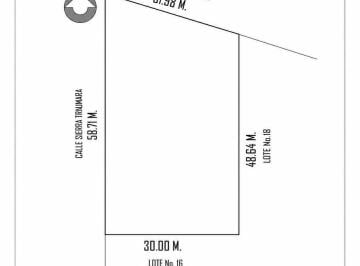 Terreno / Lote · Terreno en Venta en Lomas de Comanjilla