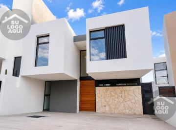 Casa en condominio · 204m² · 4 Recámaras · 2 Estacionamientos · Casa en Condominio - Fraccionamiento Zibatá
