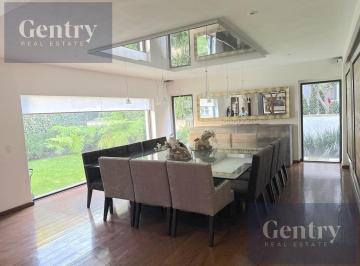 Casa · 838m² · 4 Recámaras · 6 Estacionamientos · Jardines del Pedregal, Exclusivo Condominio en Venta