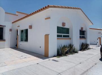 1 · Casa en Venta: Condominio en Residencial Horizontes, Irapuato