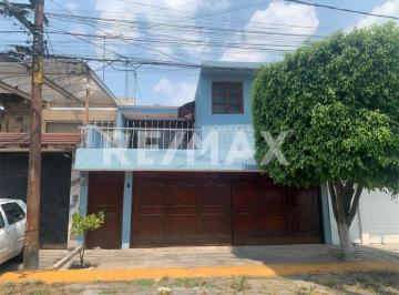 Casa · 116m² · 4 Recámaras · 2 Estacionamientos · Venta de Casa en Bosques de Aragón - (4)