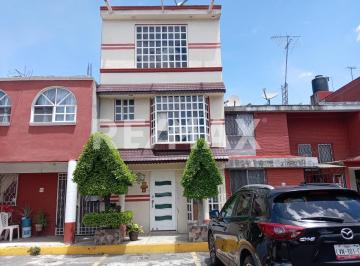 Casa en condominio · 60m² · 4 Recámaras · 1 Estacionamiento · Casa en Renta en Iztapalapa - (4)