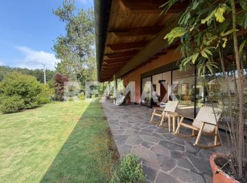 Casa · 300m² · 3 Recámaras · 4 Estacionamientos · Casa en Renta en Cerro Gordo