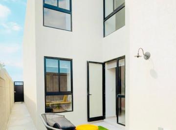 Casa · 86m² · 3 Recámaras · 2 Estacionamientos · Departamento Planta Baja con Jardín, 3 Recámaras, en Zibata Querétaro