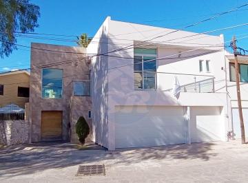 Casa de 5 habitaciones, Guadalupe · Casa en Renta/venta en Lomas de Bernárdez, Guadalupe, Zacatecas.