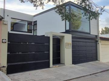 Foto 1 · Casa en Venta Gran Jardín | 4 Recámaras con Baño, Jardín y Paneles Solares