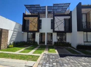 Casa de 3 habitaciones, Cuautlancingo · Casa en Privada Exclusiva de 7 Casas