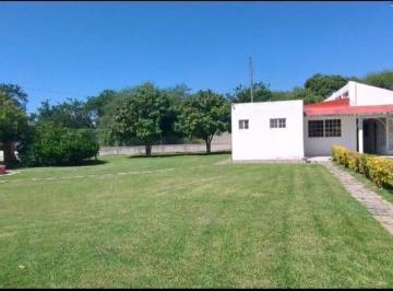 Casa · 533m² · 2 Recámaras · 20 Estacionamientos · Casa de Campo en Venta en Jantetelco Morelos.