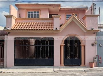 Casa · 185m² · 4 Recámaras · 1 Estacionamiento · Casa en Venta en Residencial Santa María