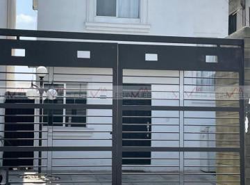 Casa · 140m² · 2 Recámaras · Casa en Renta en Privadas de Santa Catarina