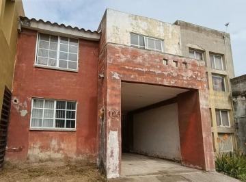 Casa · 107m² · 1 Recámara · 1 Estacionamiento · Casa Miramapolis