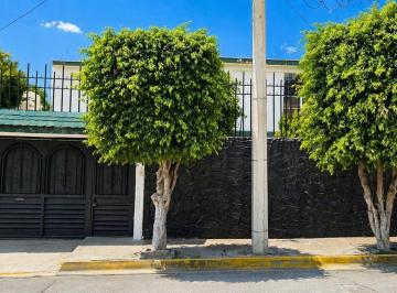 Casa · 250m² · 4 Recámaras · 1 Estacionamiento · Casa - Lomas de Capistrano