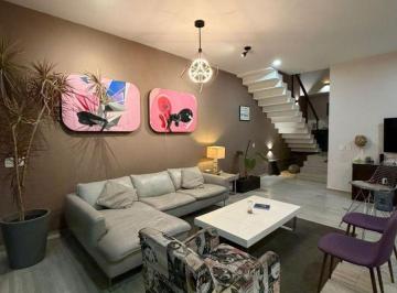 Casa en condominio de 3 habitaciones, Atizapán de Zaragoza · Residencia Contemporánea con Vista Panorámica a La Presa Madín
