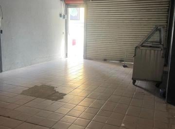 Local comercial · 35m² - ALRUZ Realty · Se Renta Local Comercial en Zona Comercial en La Romana en Tlalnepantla.