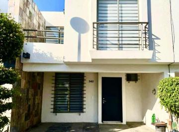 Casa en condominio de 3 habitaciones, San Pedro Tlaquepaque · Casa en Venta 5 Minutos del Iteso, Uvm y Periférico