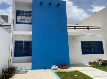 Casa · 91m² · 3 Recámaras · 1 Estacionamiento · Casa en Venta Cancun, Villas Real Sm 207