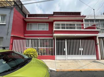 Casa de 3 habitaciones, Iztacalco · Casa en Venta en Ciudad de México