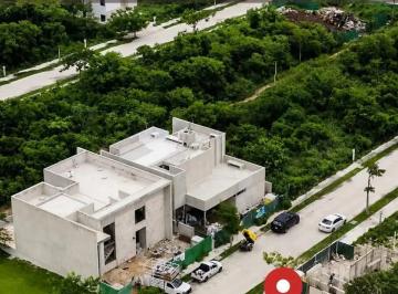 1 · Terreno en Venta en Cabo Norte Merida Yucatan