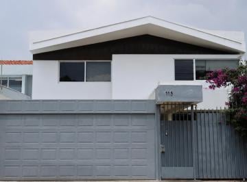 Casa de 4 habitaciones, Morelia · Casa en Venta, en La Nueva Chapultepec Cerca del Boulevard