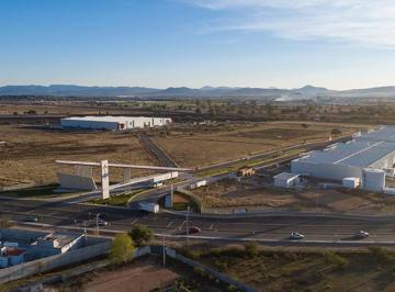 Bodega comercial · 19587m² · Bodega Industrial en El Marques, Qro. de 19,587 m² con Altura Libre 9.75 m