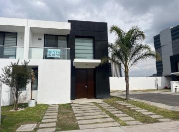 9112aea2d5c005ac34a792104b5a74aa461f8d6d0708fb5b1c3336497112c01c · Casa en Renta en Valle de Juriquilla Queretaro