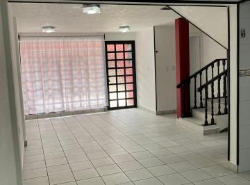 Casa de 3 habitaciones, Iztapalapa · Rento Casa de 3 Niveles Cerca de Eje 6 Sur y 3 Oriente