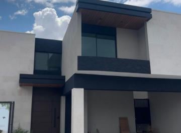 Casa de 3 habitaciones, Arteaga · Casa en Venta en Las Huertas Residencial - Arteaga