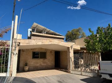 Casa · 240m² · 3 Recámaras · Casa en Venta en Torreon Jardin, Torreon Coahuila