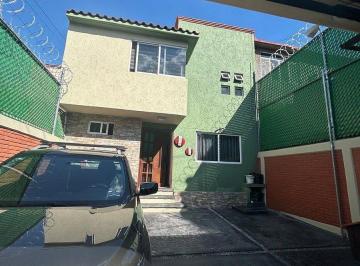 Casa · 156m² · 3 Recámaras · 2 Estacionamientos · Casa en Venta, Lomas del Bosque, 3 Recamaras